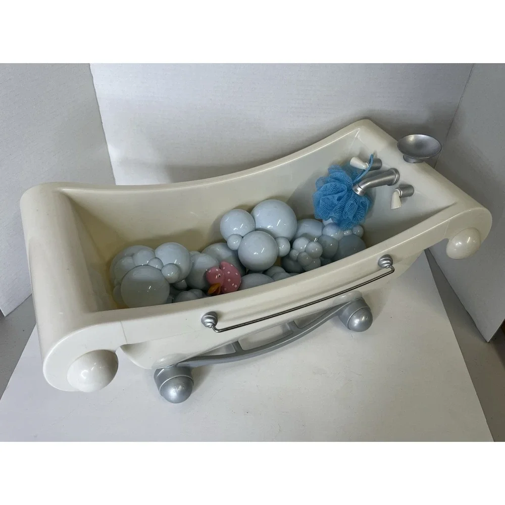 American Girl BUBBLE BATHTUB Just Like You Retired White Bath Time & Accessories